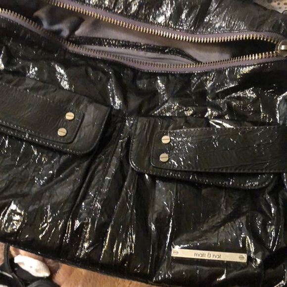 Matt and Nat hobo crinkle  patent leather - Picture 6 of 6